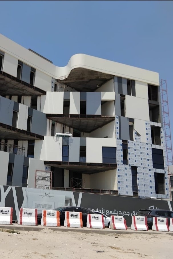 كلادينج وتركيب واجهات في المدينة الصناعية الثانية بالدمام
